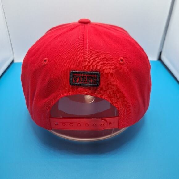 Vibes Top Level Baseball Cap Red OSFM Snapback Flat Brim Embroidered - Picture 4 of 7
